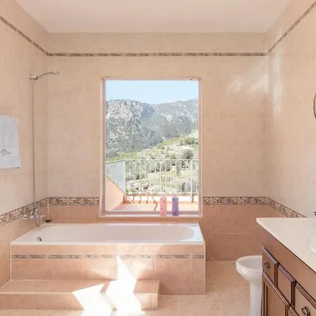 Cega Holiday home Bunyola